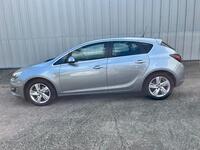 VAUXHALL ASTRA