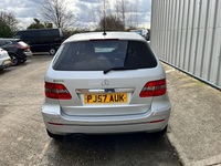 MERCEDES-BENZ B CLASS