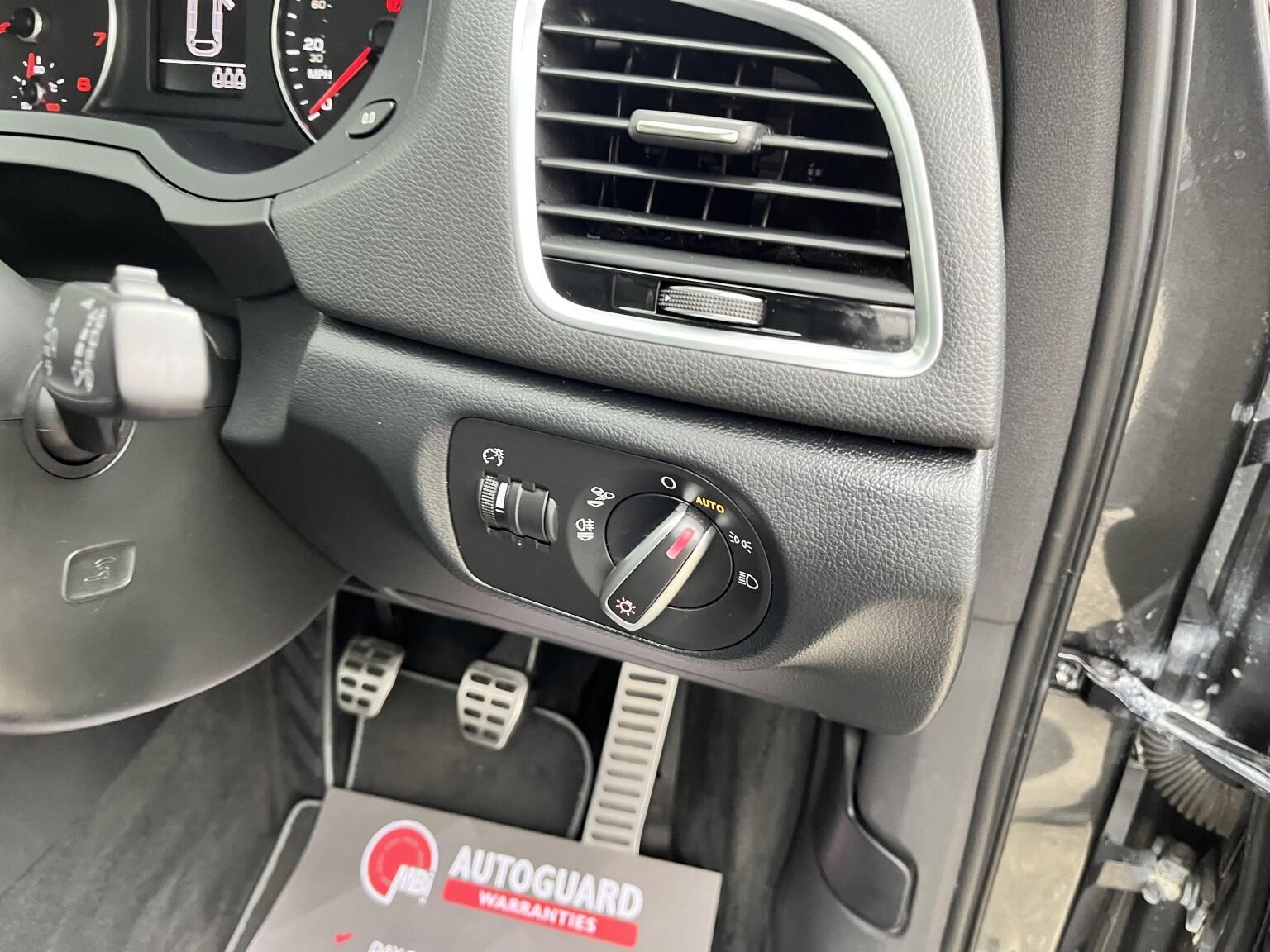 Audi Q3 1.4 TFSI CoD Black Edition Manual