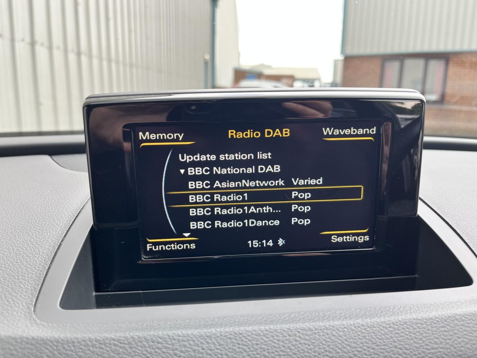 Audi Q3 1.4 TFSI CoD Black Edition Manual