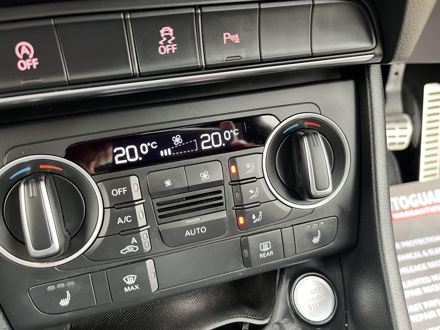 Audi Q3 1.4 TFSI CoD Black Edition Manual