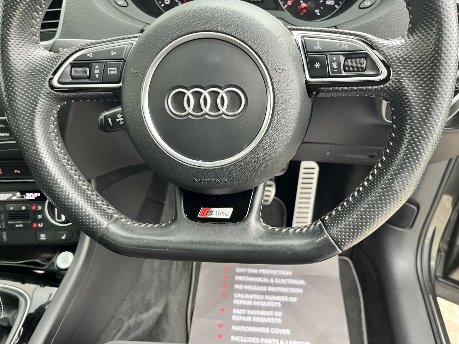 Audi Q3 1.4 TFSI CoD Black Edition Manual