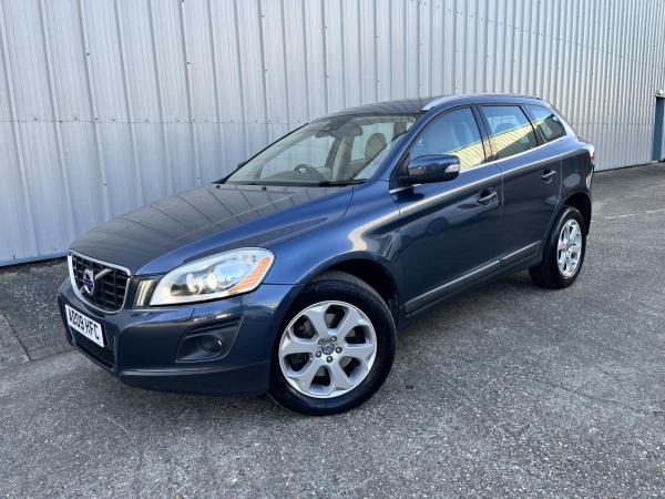Volvo XC60 2.4 D5 SE Lux