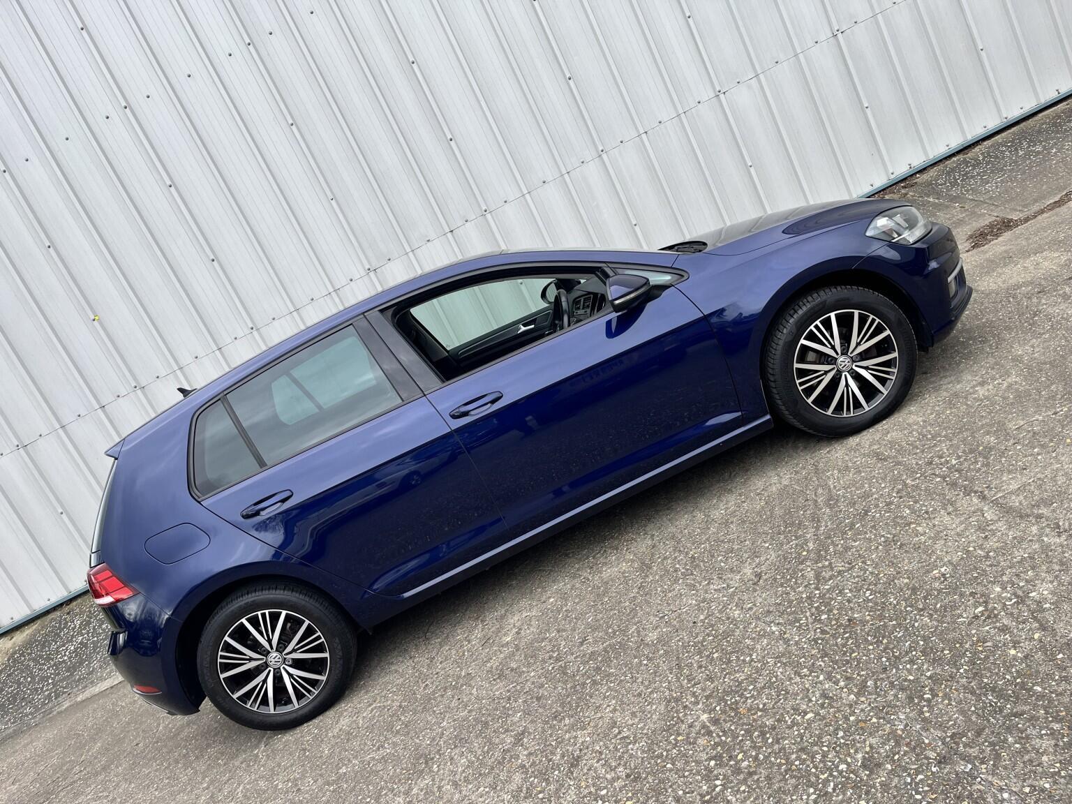 Volkswagen Golf 1.4 TSI BlueMotion Tech SE Nav