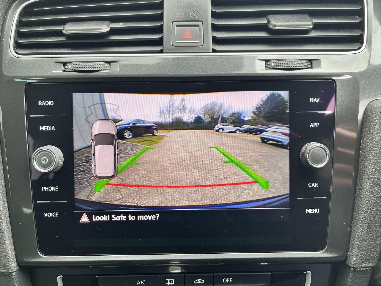 Volkswagen Golf 1.4 TSI BlueMotion Tech SE Nav