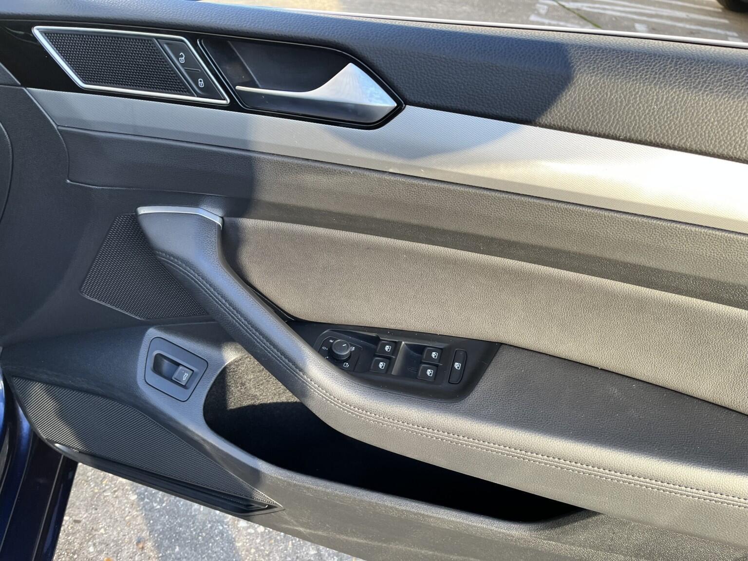 Volkswagen Passat 2.0 TDI SE Business