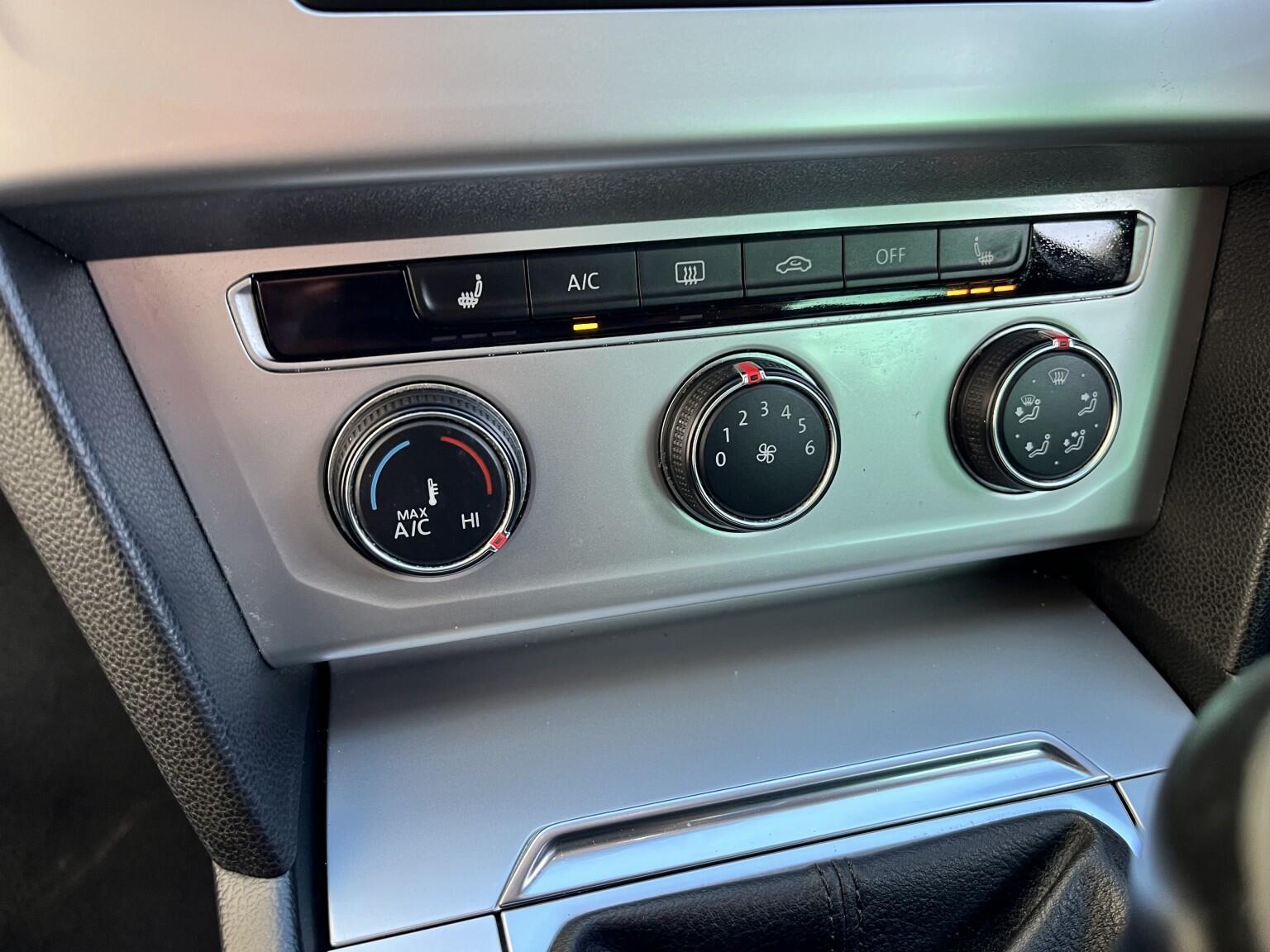 Volkswagen Passat 2.0 TDI SE Business