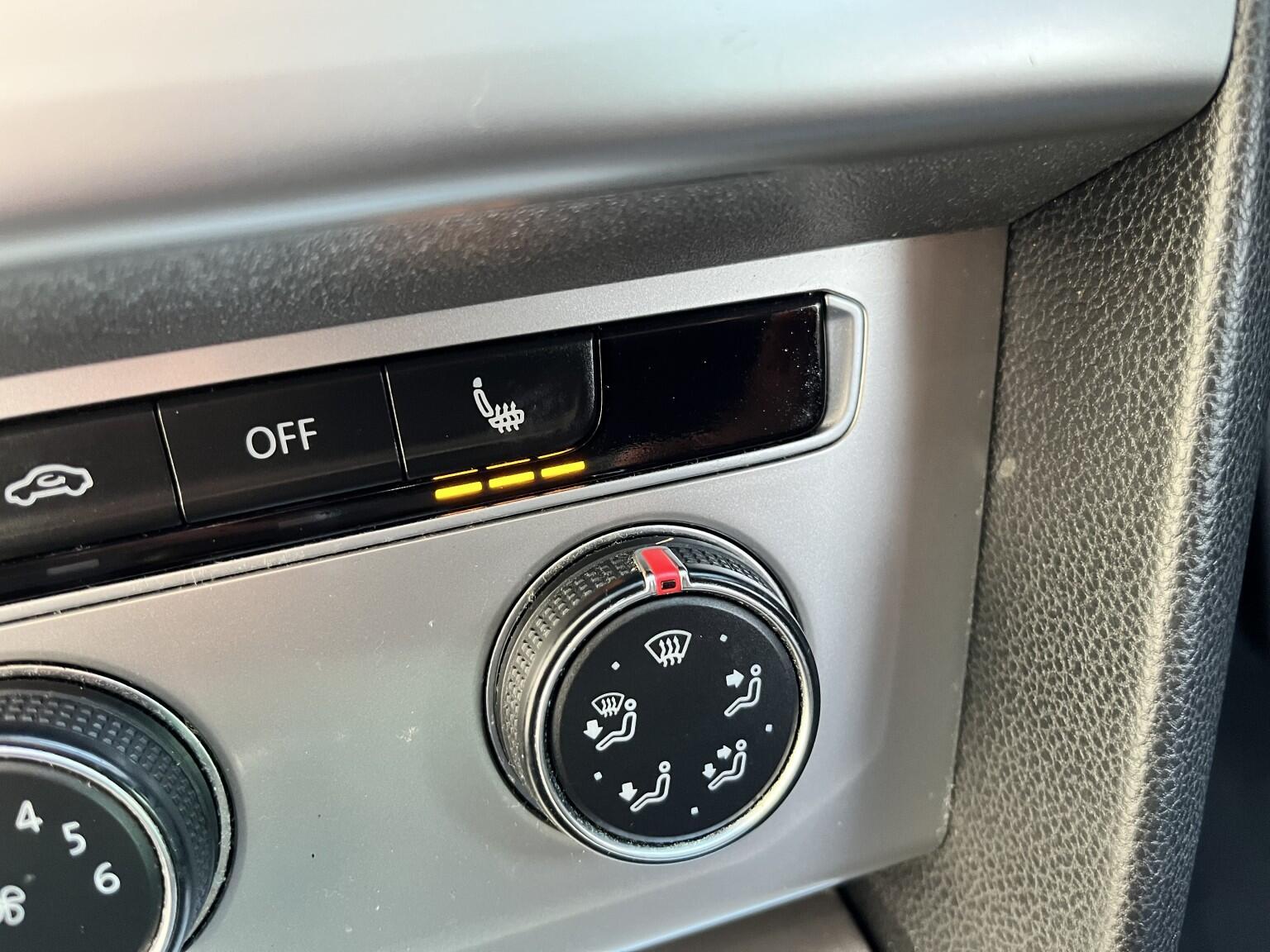 Volkswagen Passat 2.0 TDI SE Business