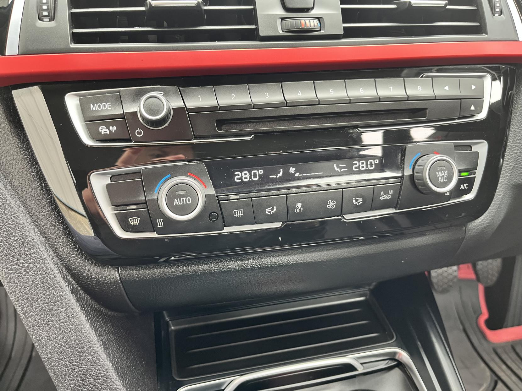 BMW 3 Series 2.0 320i Sport Euro 6 (s/s) 4dr