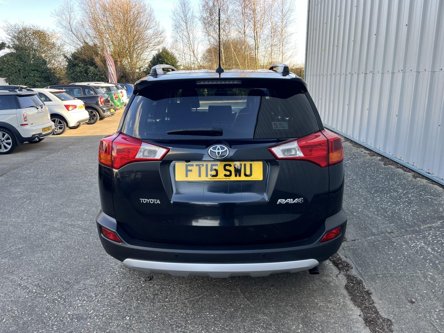 Toyota Rav4 2.0 D-4D Invincible