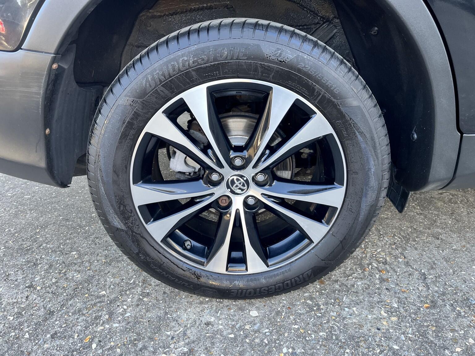 Toyota Rav4 2.0 D-4D Invincible