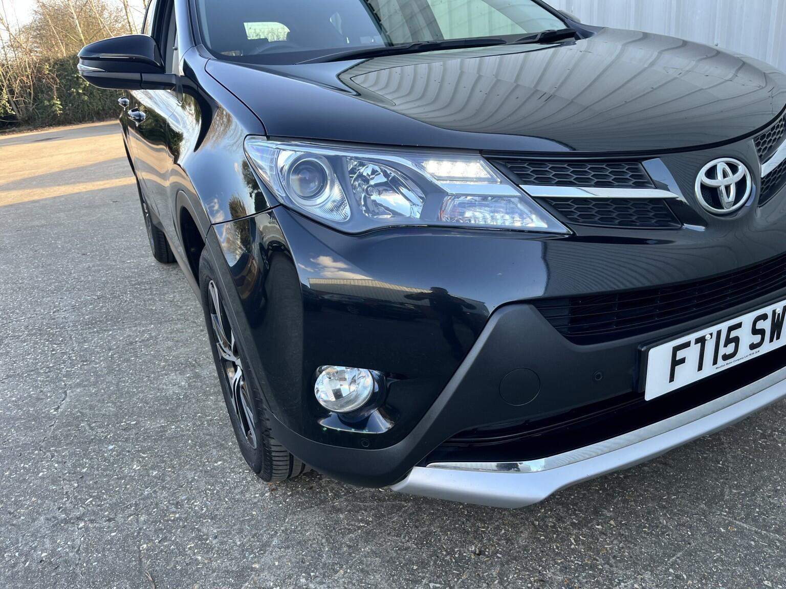 Toyota Rav4 2.0 D-4D Invincible